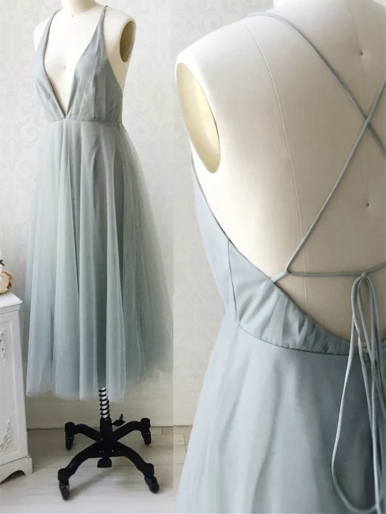 A Line V Neck Tulle Backless Short Prom Dresses