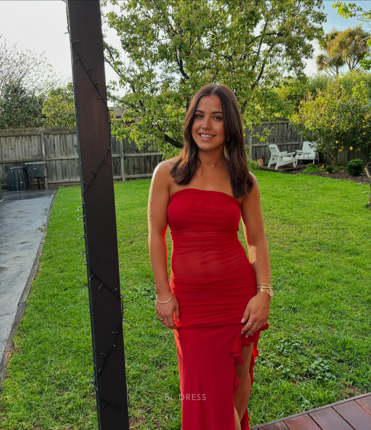 Sheath Strapless Red Ruffle formal dresses Bridesmaid Dresses evening gown Prom Dress With Slit