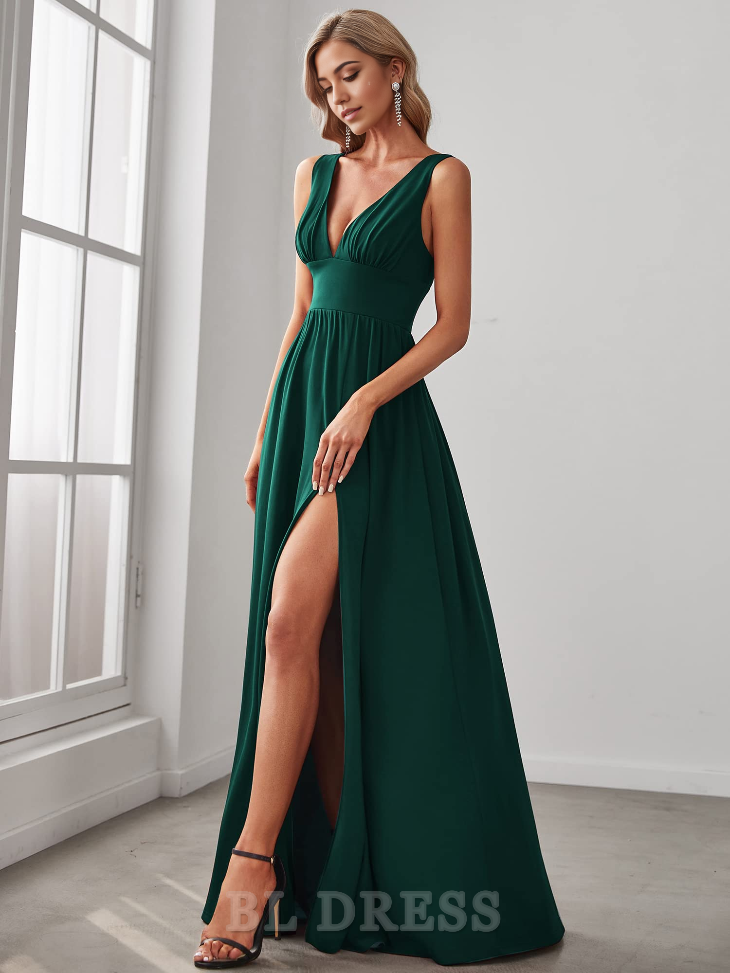 A-line Deep V-Neck Sleeveless Side Slit Floor Length formal dresses Wedding Guest Dress evening gown Bridesmaid Dresses