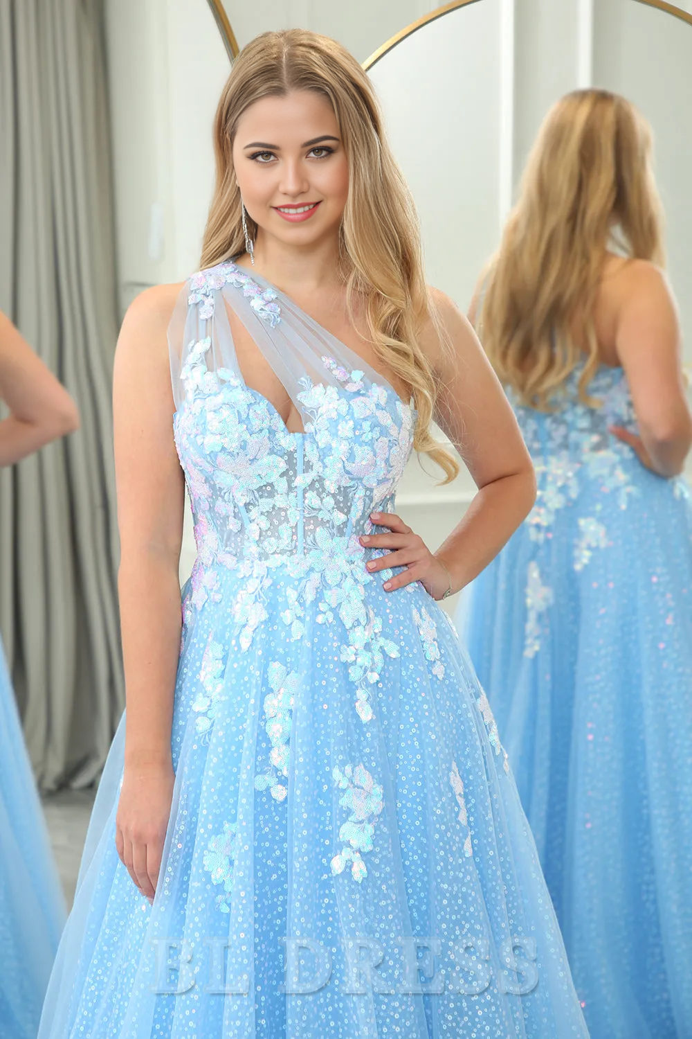 A Line One Shoulder Long Tulle Light Blue formal dresses evening gown Prom Dress With Appliques