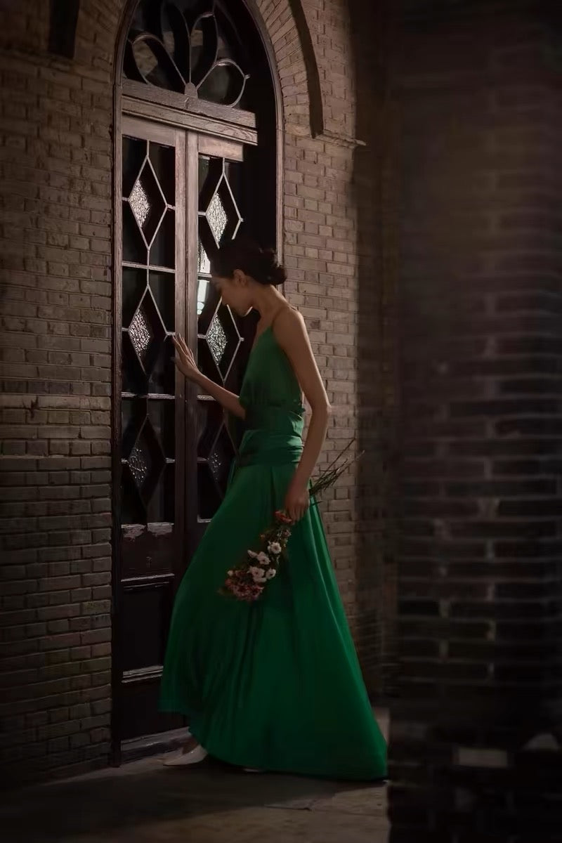 A Line Spaghetti Straps Green Formal Dresses Bridesmaid Dresses Evening Gown Prom Dress with open back Backless Atonement dress