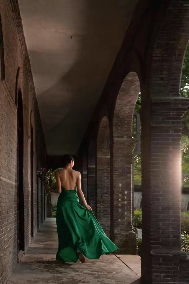 A Line Spaghetti Straps Green Formal Dresses Bridesmaid Dresses Evening Gown Prom Dress with open back Backless Atonement dress