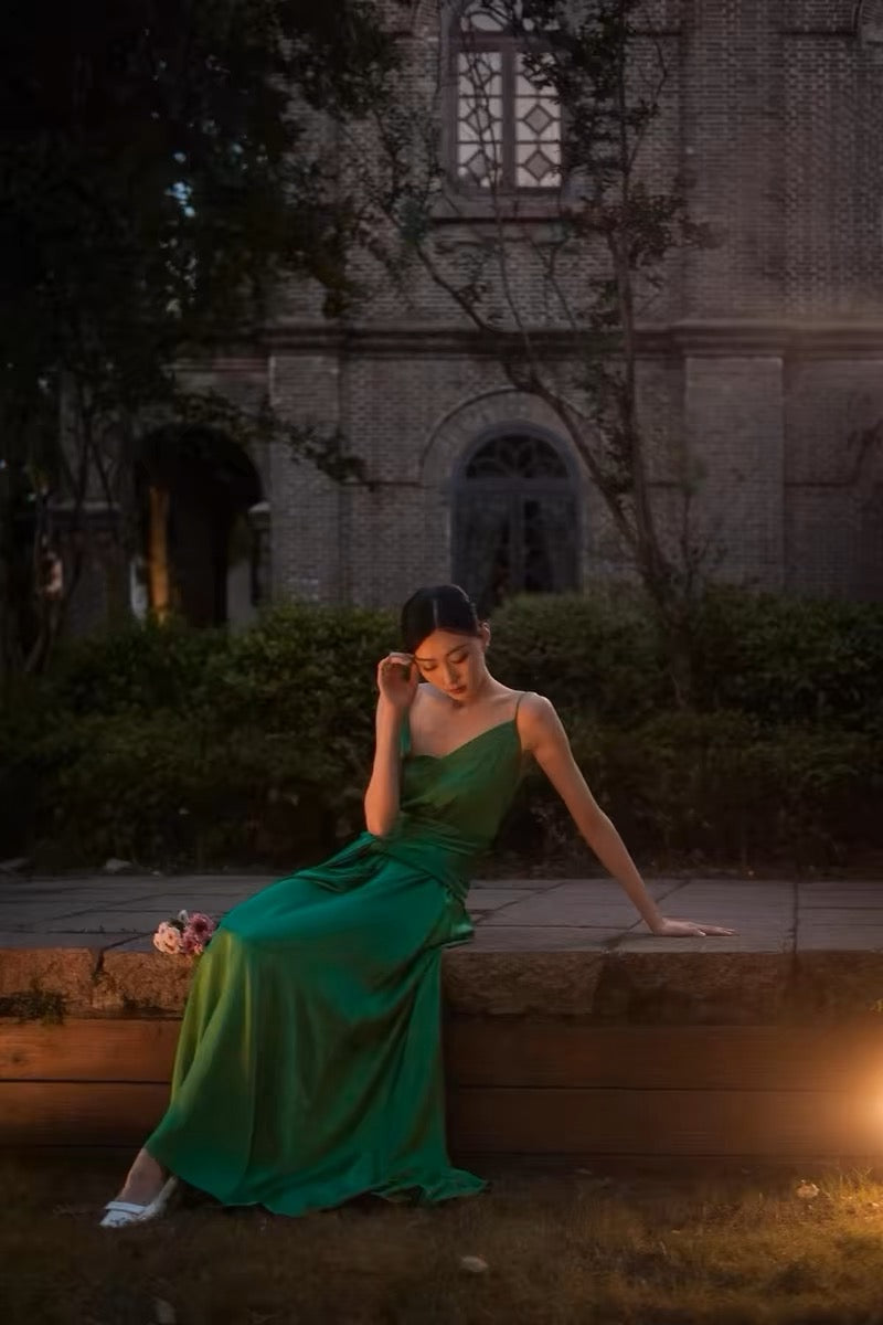 A Line Spaghetti Straps Green Formal Dresses Bridesmaid Dresses Evening Gown Prom Dress with open back Backless Atonement dress