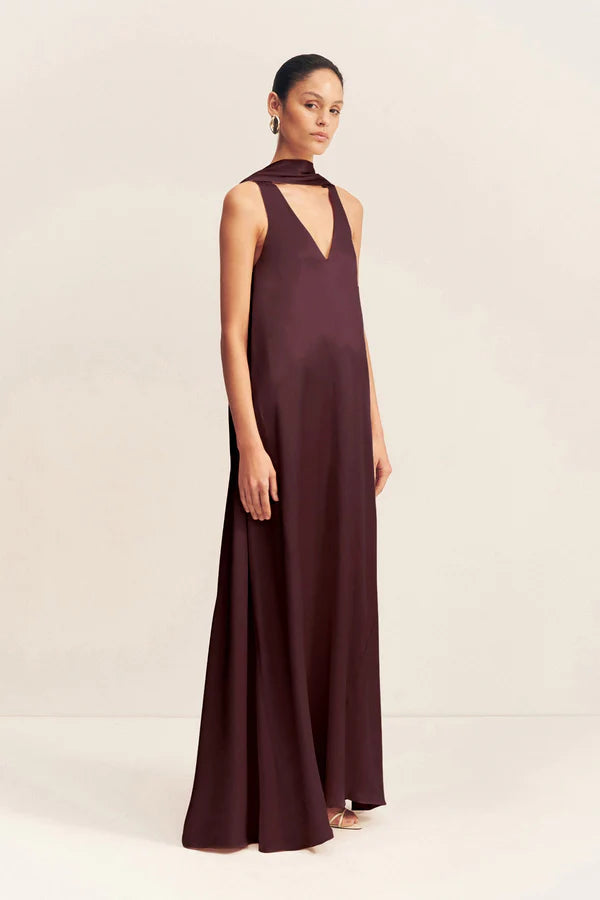 Simple scarf panelled Sleeveless dress