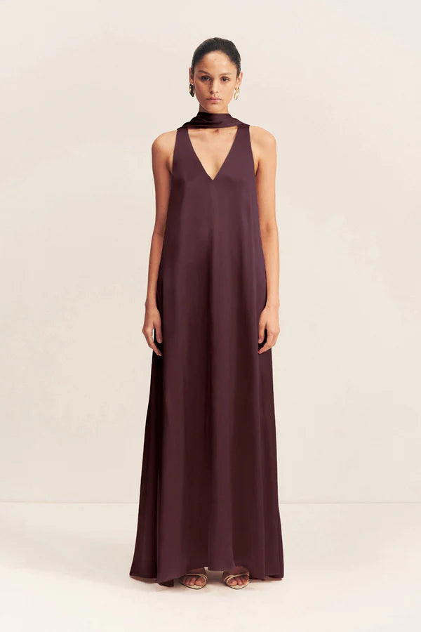 Simple scarf panelled Sleeveless dress