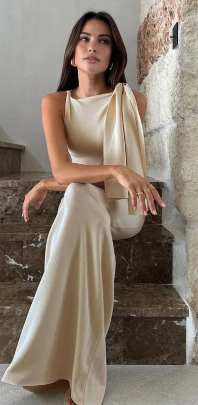 Simple Knotted Sleeveless Floor-Length Dress