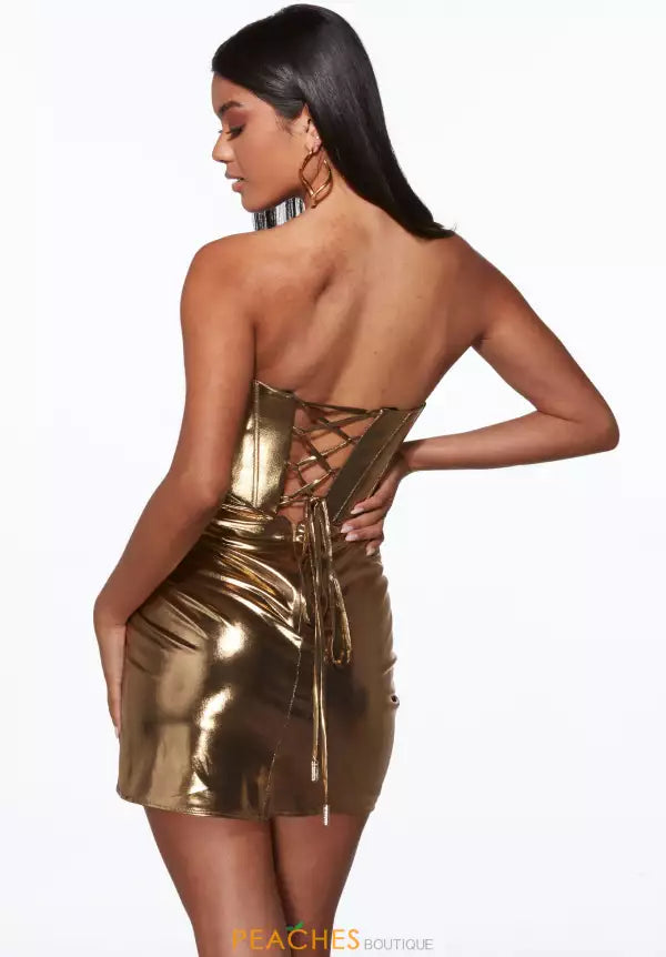 Modisches, glänzendes, plissiertes Homecoming-Kleid aus Leder