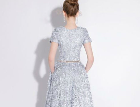 Minimalist Lace Floor-Length Prom Dress