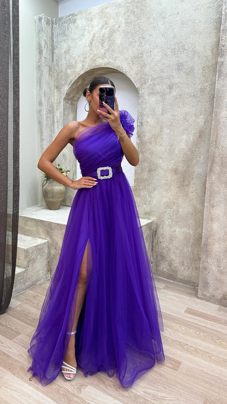 Modern Floor-Length One Shoulder Prom Dress
