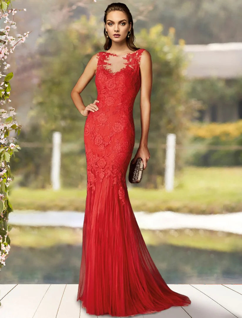 Mermaid / Trumpet Mother of the Bride Dress Luxurious Elegant Jewel Neck Sweep / Brush Train Lace Tulle Sleeveless with Pleats Appliques