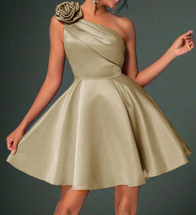 Schickes, charmantes Satin-Heimkehrkleid mit einer Schulter, gerüscht, ärmellos, Blumenmuster