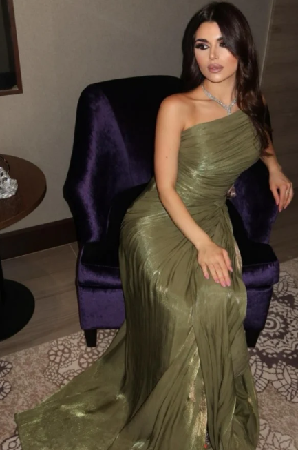 Elegant One Shoulder Ruched Sleeveless High Side Slit and Train Prom Dress