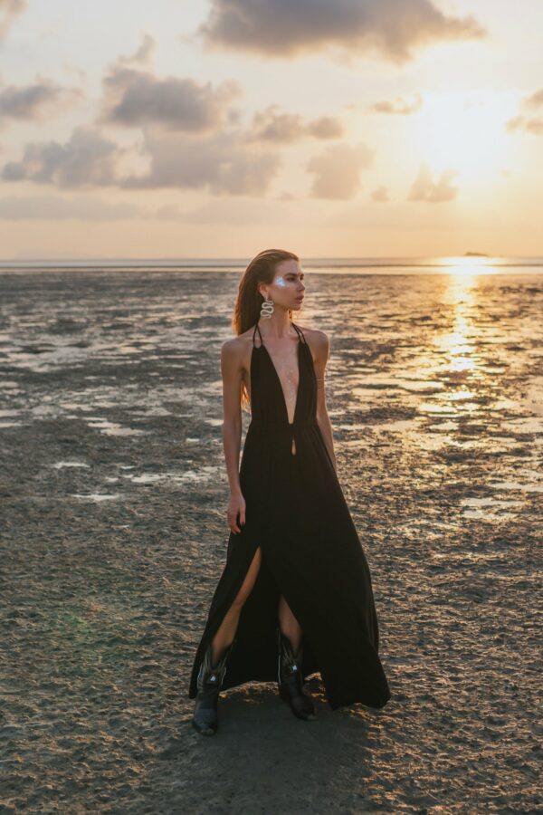 Sexy V Neck Backless Split Halter Prom Dresses