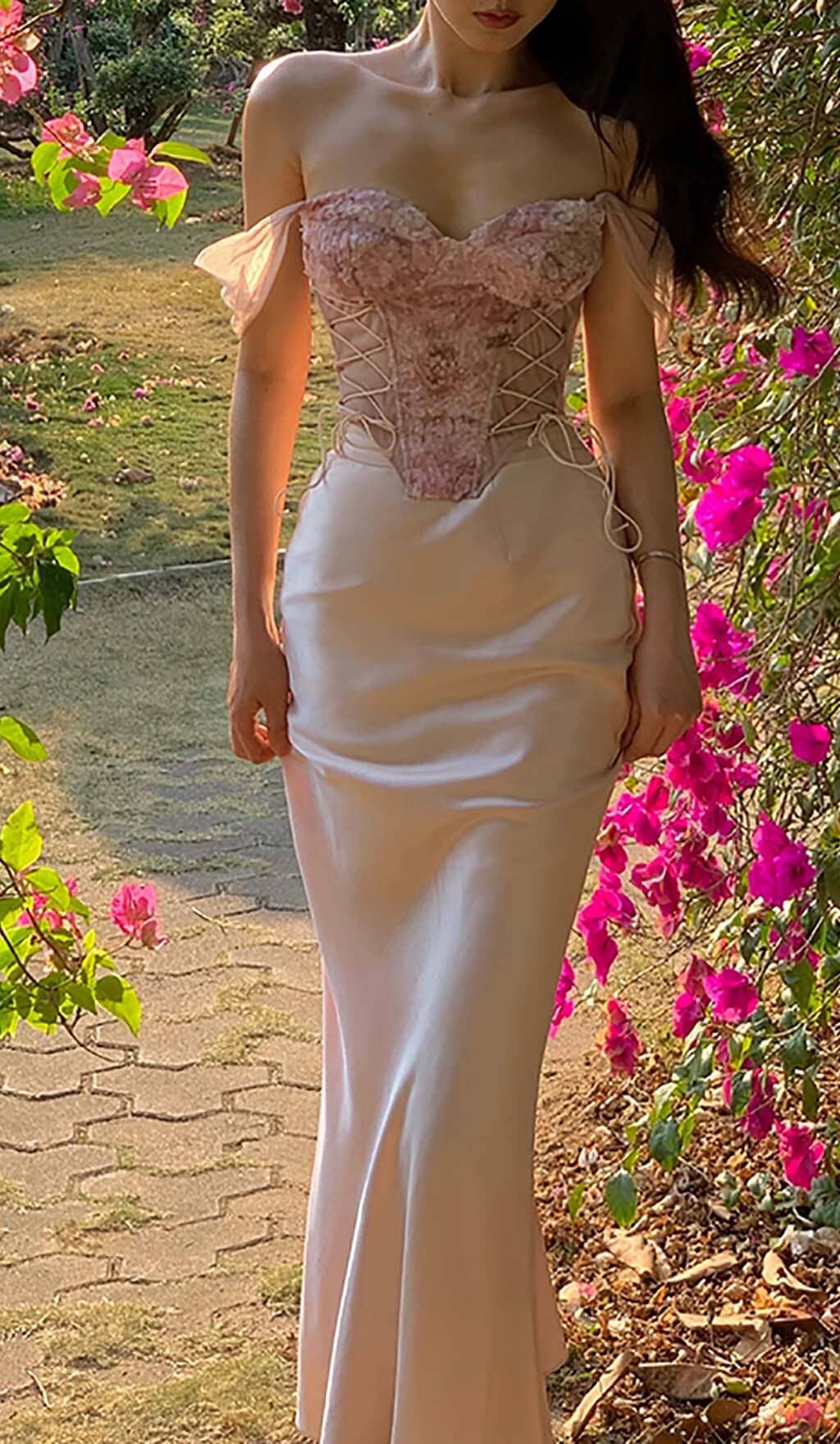 Elegant Floral Embroidery Lace UP Corset Top Prom Dresses