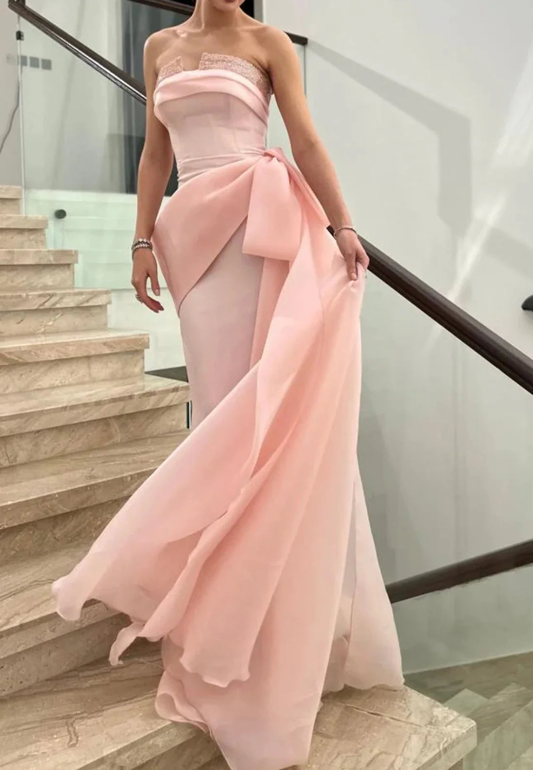 Elegant Off-Shoulder Sleevelesss Sleek Sheath Bowknot Evening Dress
