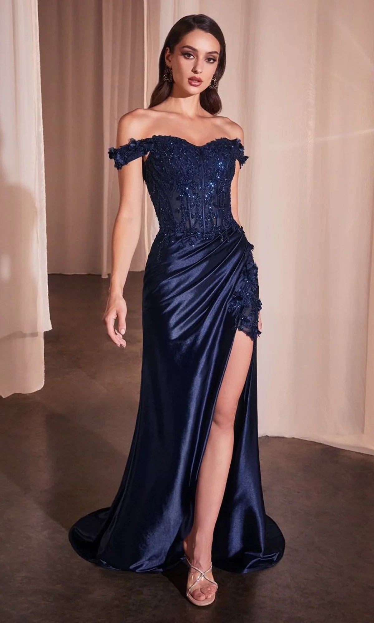 Elegant Ruched Appliques Off-the-Shoulder Split Long Sweetheart Prom Dress