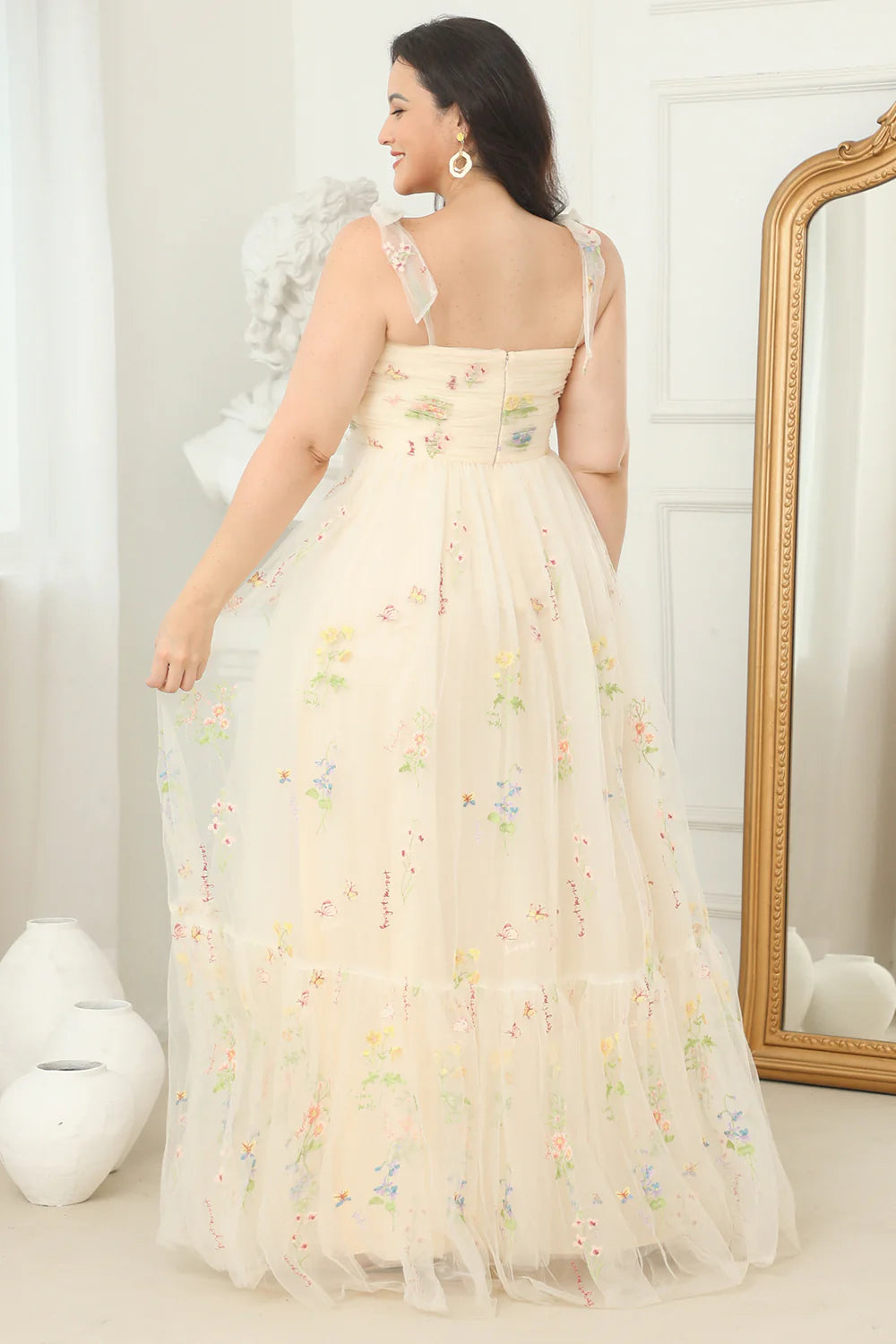 Romantic Plus Size Champagne Long Prom Dress With Embroidery