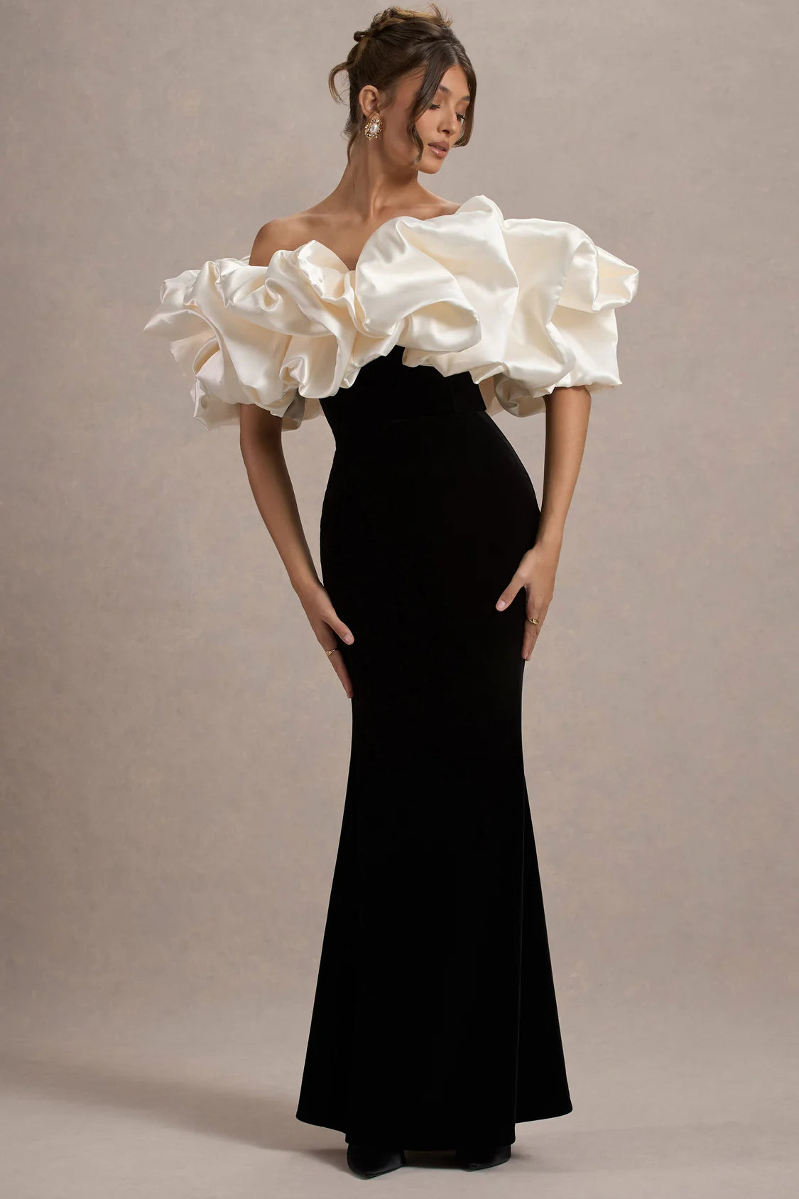 Chic Black Velvet With Satin Ruffle Trim Maxi Dress