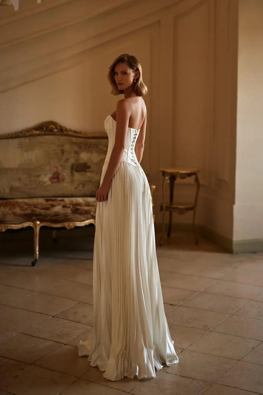 Exquisite White Satin Sleeveless Strapless Long Pleated Prom Dress with Applique