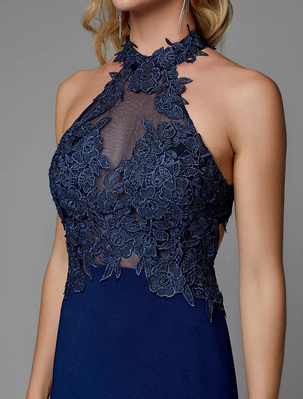 Chic Sheath / Column Cut Out  Floor Length Sleeveless Halter Crisscross Back with Appliques Prom Dresses