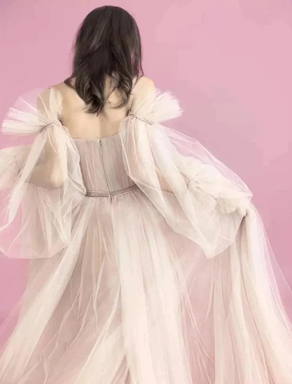 Elegant  A-Line Boho Engagement Formal Evening Birthday Dress Scoop Neck Long Sleeve Sweep / Brush Train Tulle with Pleats Ruched