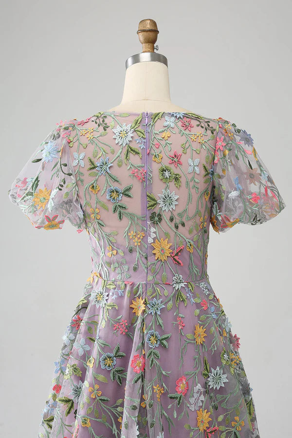 Ball-Gown/Princess Embroidered Mauve Prom Dress With Short Sleeves