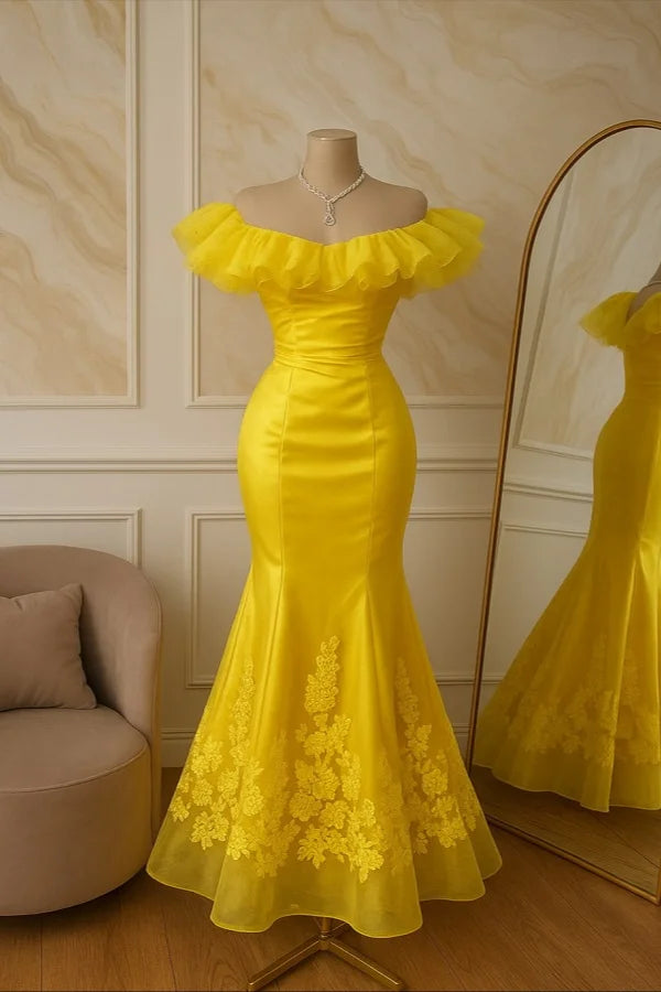 Chic Yellow Satin Embroidery Sleeveless Bateau Neck Mermaid Prom Dress