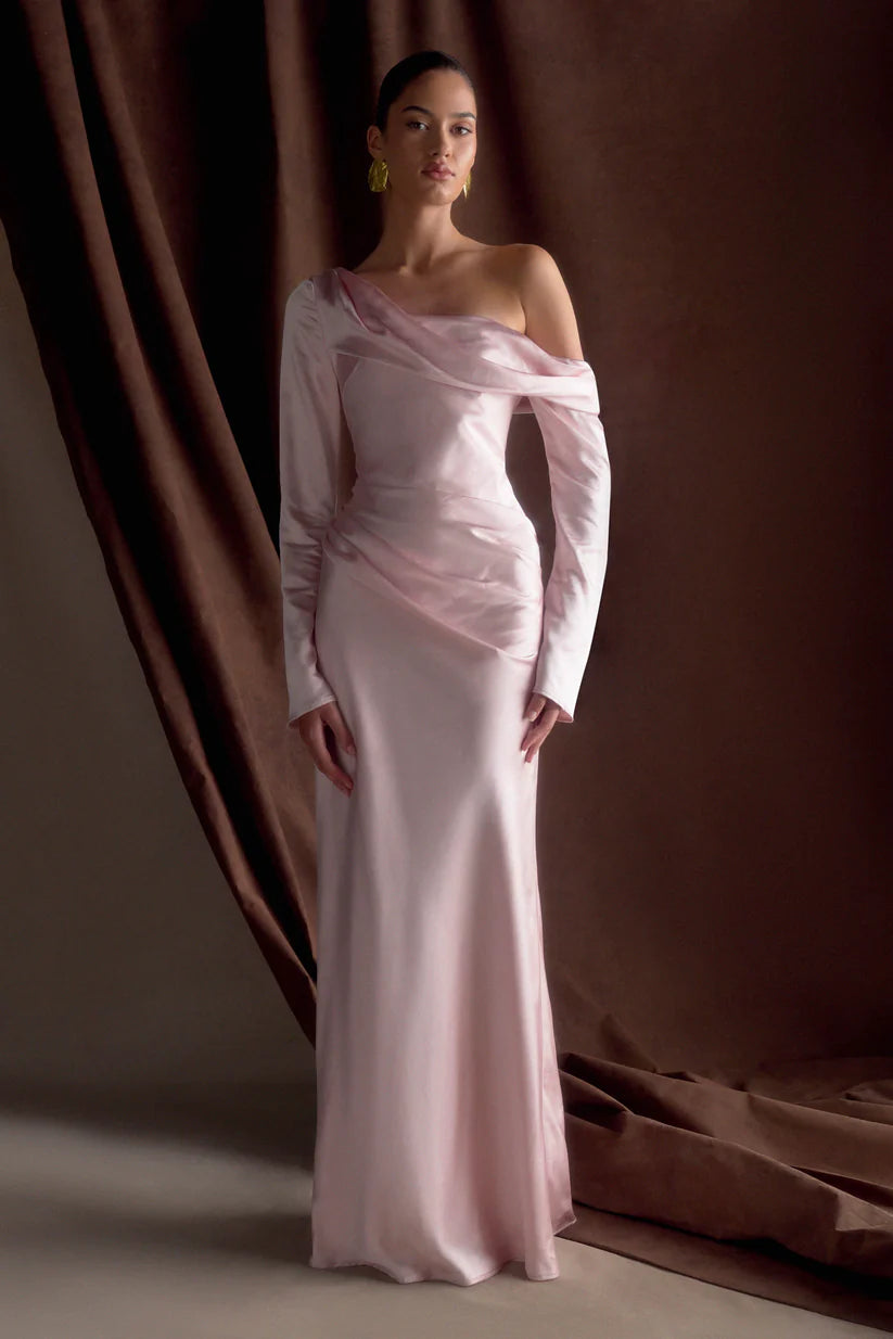 Chic Long Sleeve Ruched Satin Maxi Dress - Soft Pink