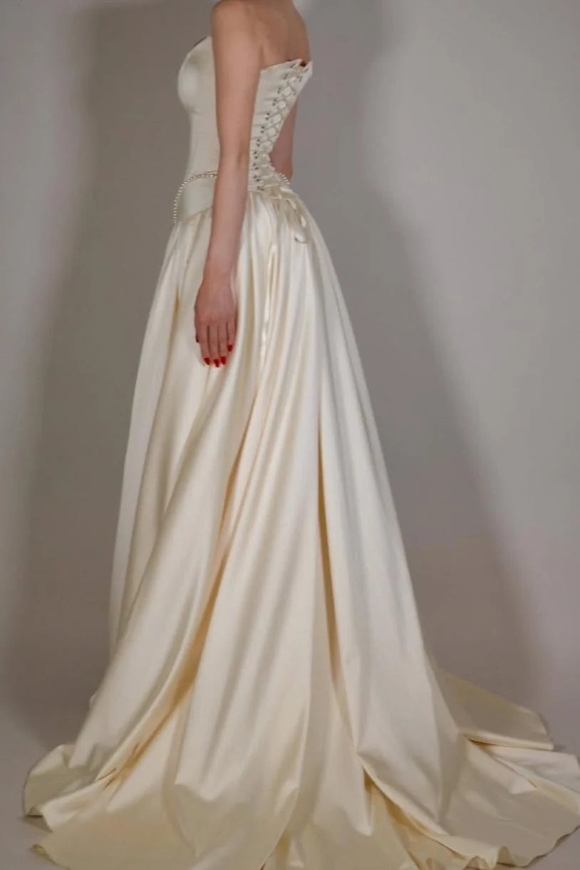 Elegant Strapless Sleeveless Long A Line Prom Dress With Beading