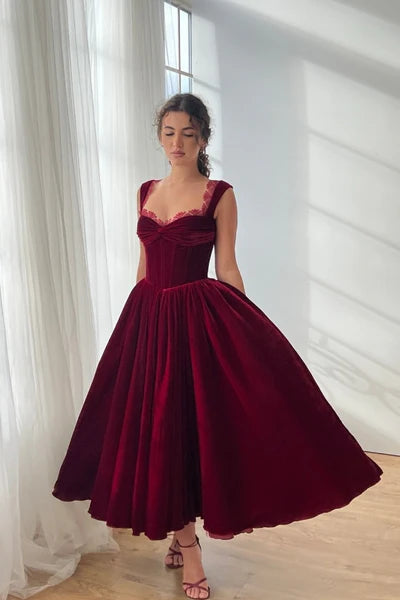 Classy Burgundy Straps Sweetheart Sleeveless Velvet Prom Dresses A-Line With Pleats