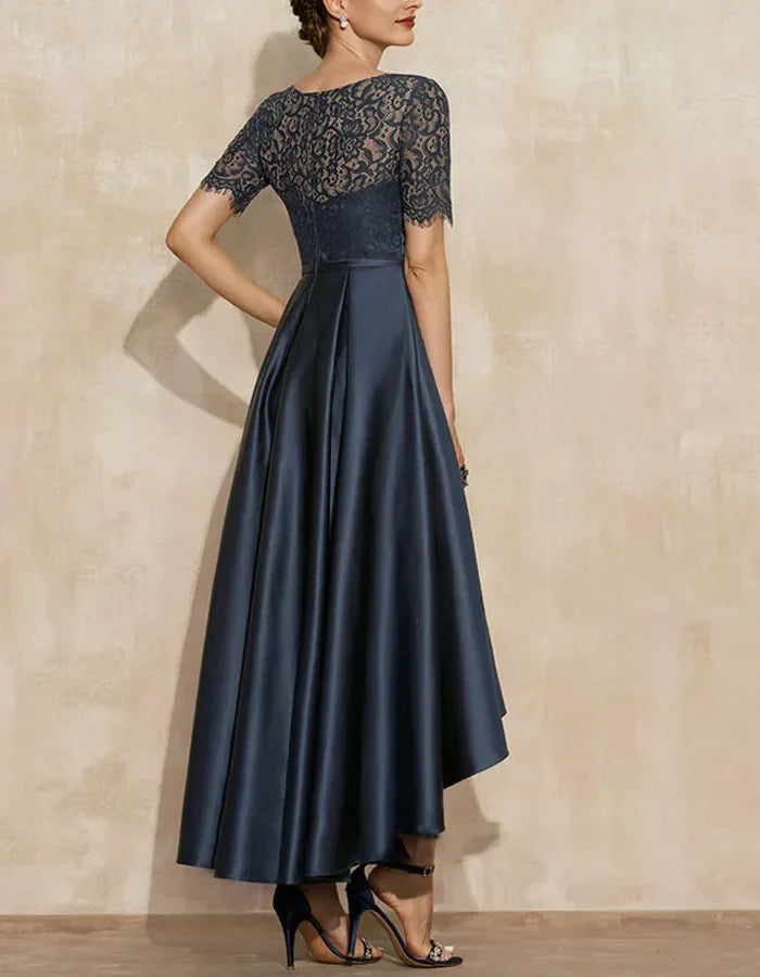Round Neck Lace Solid Color Midi Dress