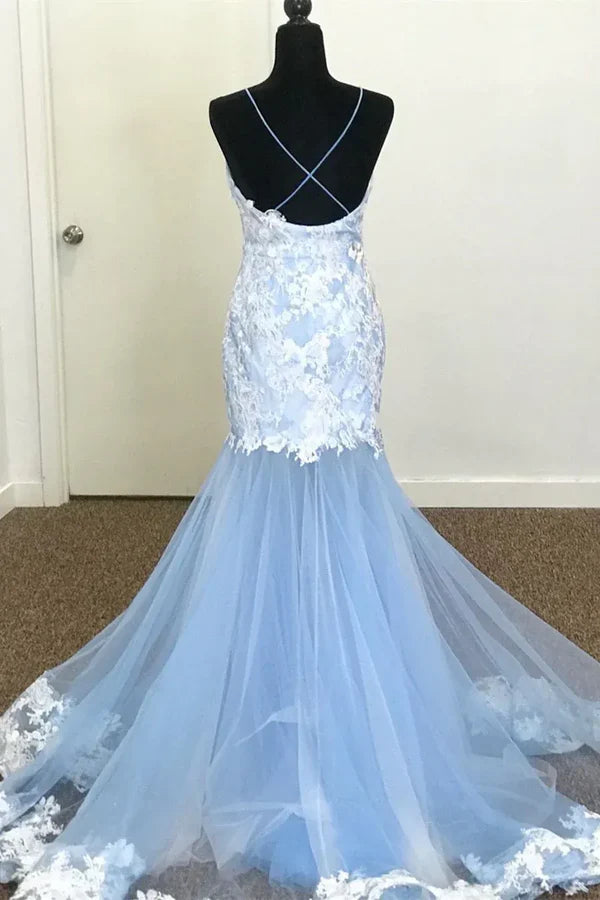 Graceful Mermaid/Trumpet V-Neck Sleeveless Appliques Chapel Train Prom Dress