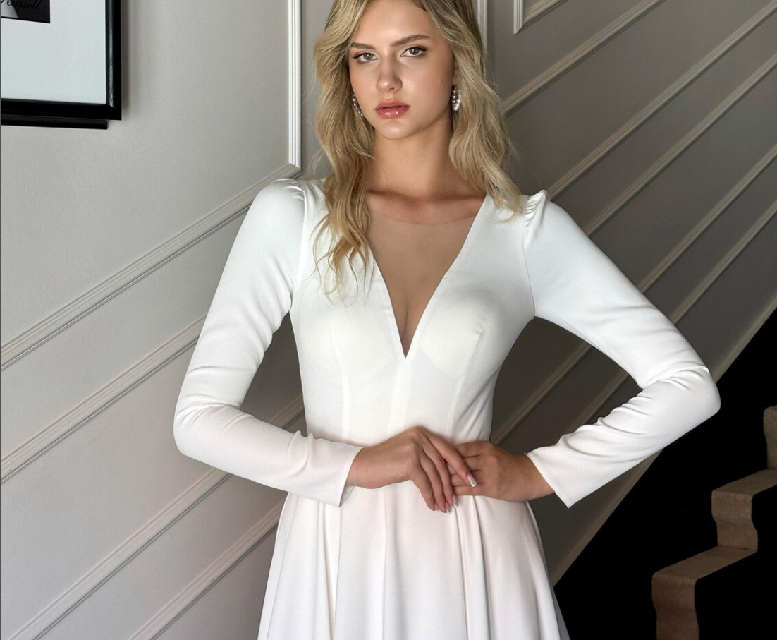 Long V Neck sleeve Modest chapel Train wedding dress