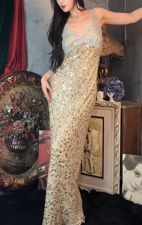 Glamorous Gold Sequin V-Neck Sleeveless Mermaid Maxi Evening Dress