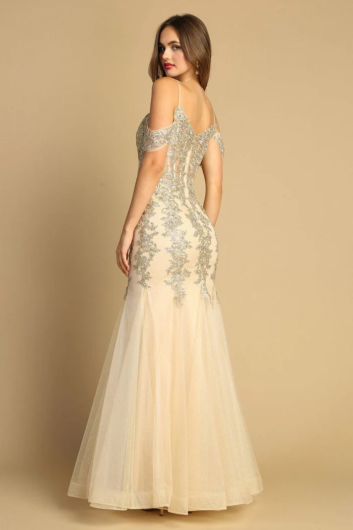 Regal Emerald Off-Shoulder Gold-Lace Mermaid Formal Gown