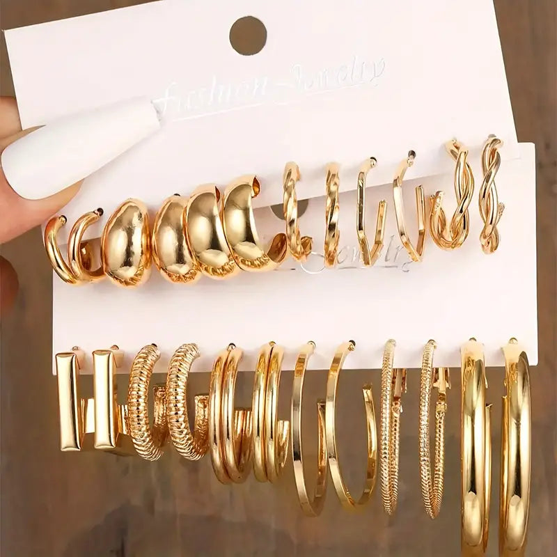 57-Piece Golden Jewelry Set - Luxurious Necklaces, Rings, Earrings & Bracelets - Elegant & Delicate Design - Perfect Gift for Her