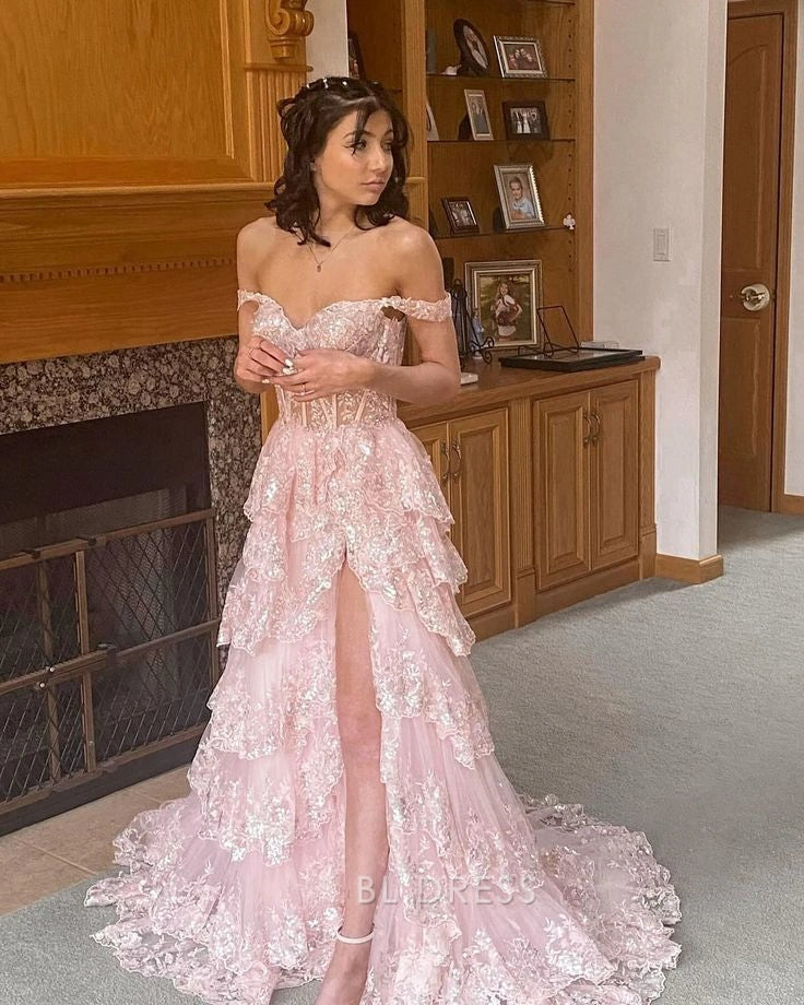 A-Line Appliques Pretty Pink Lace Tiered Long formal dresses Bridesmaid Dresses evening gown Prom Dress