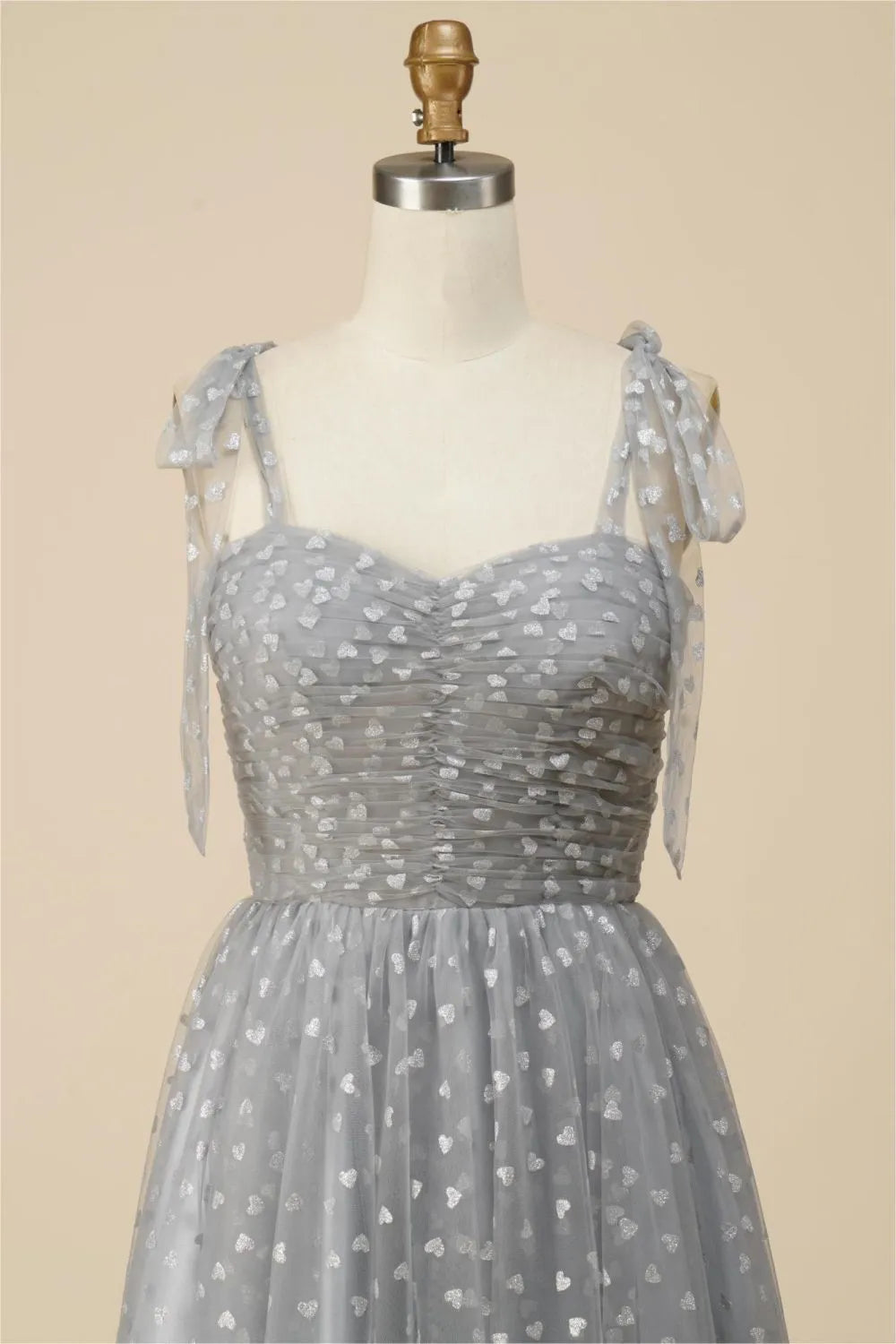 A-Linie, knielanges Spaghetti-Tüll-Partykleid