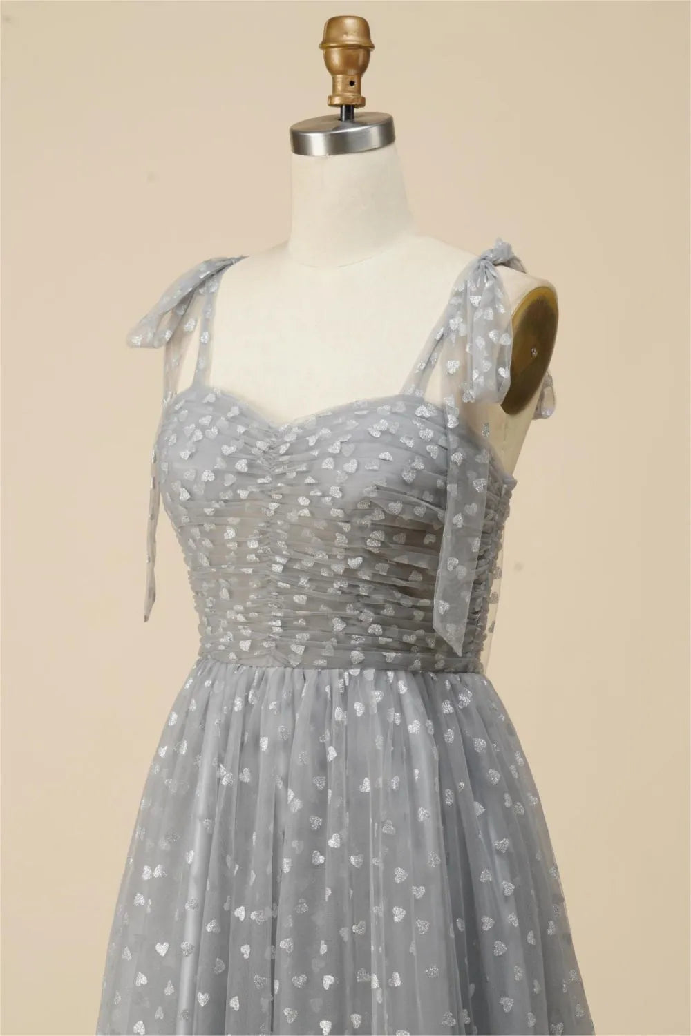 A-Linie, knielanges Spaghetti-Tüll-Partykleid