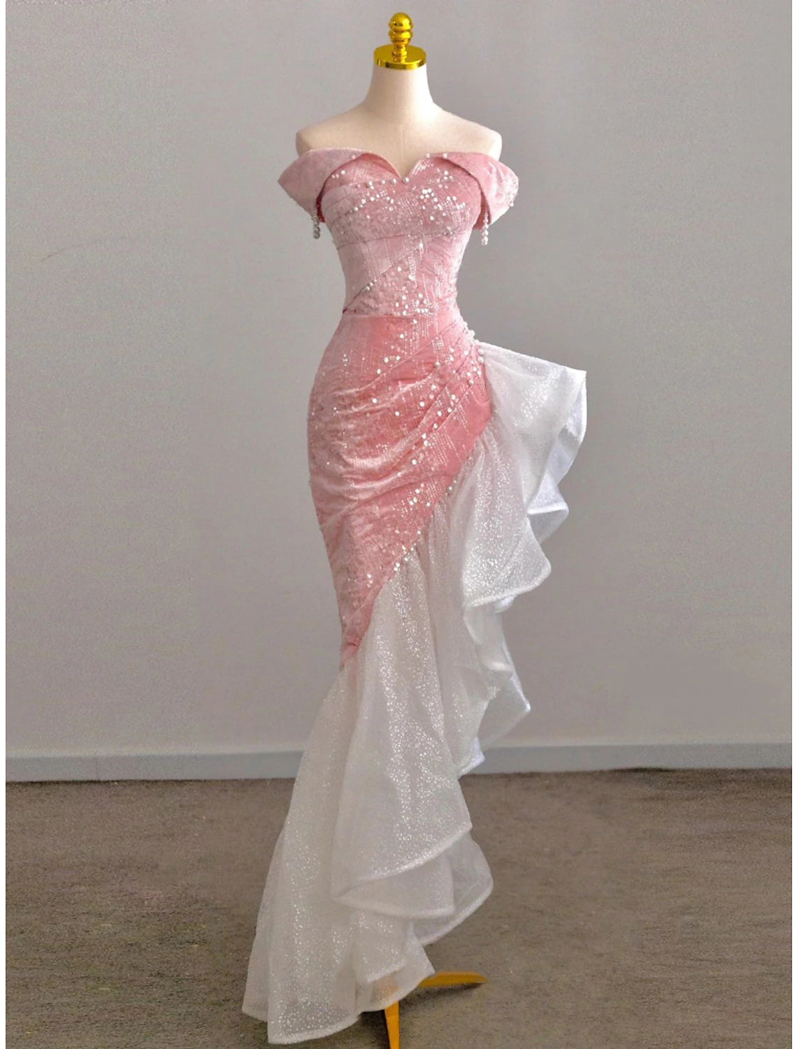 Woman wearing BL Dress Off-Shoulder Sequin Pearl Tulle Mermaid Gown.