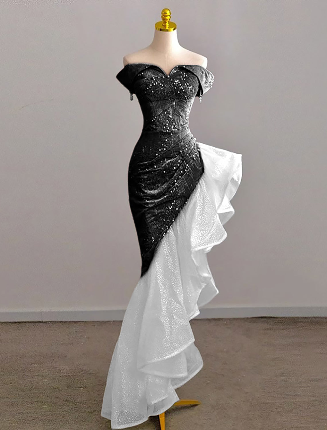 Model in black BL Dress Off-Shoulder Sequin Pearl Tulle Mermaid Gown.