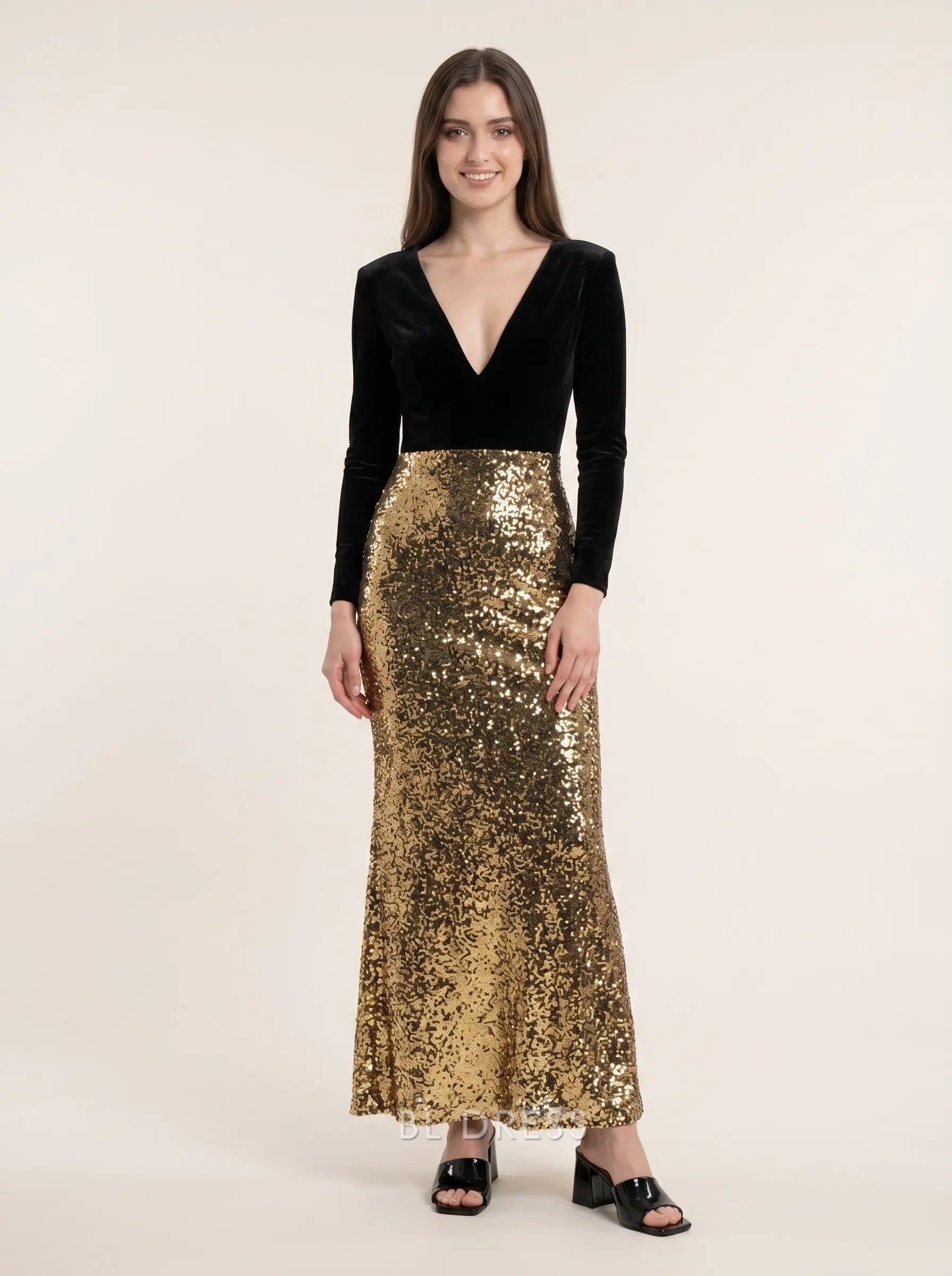 Black and Gold Long Sleeve V Neck Velvet Sequin Mermaid Floor Length Formal Evening Prom Dress
