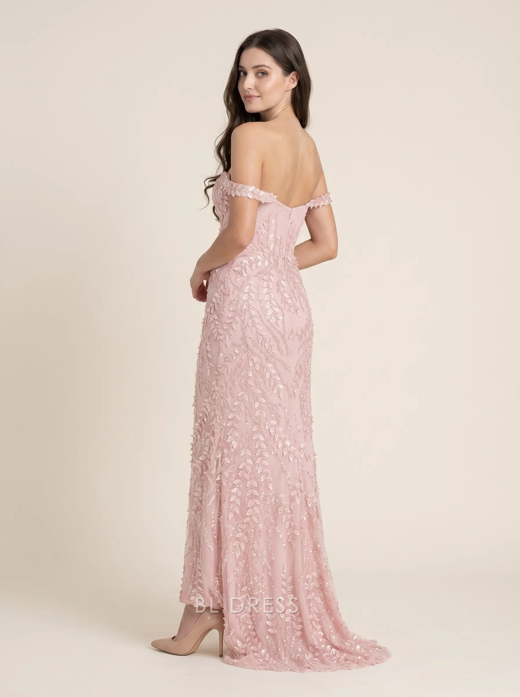 Blush Pink Off The Shoulder Sweetheart Neck Leaf Pattern Beaded Sequin Mesh Mermaid Floor Length Formal Evening Prom Dress
