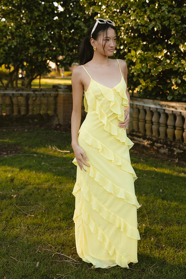Bright Form Fitting V Neck Spaghetti Strap Low Open Back Ruffle Chiffon Maxi Prom Dress for Formal Events