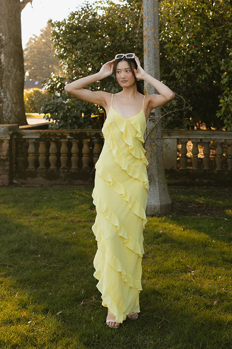 Bright Form Fitting V Neck Spaghetti Strap Low Open Back Ruffle Chiffon Maxi Prom Dress for Formal Events