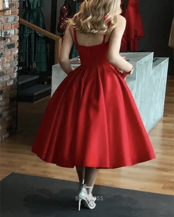 Charming A-Line Sweetheart Sleeveless Pleated Pockets Red Midi Homecoming Dress
