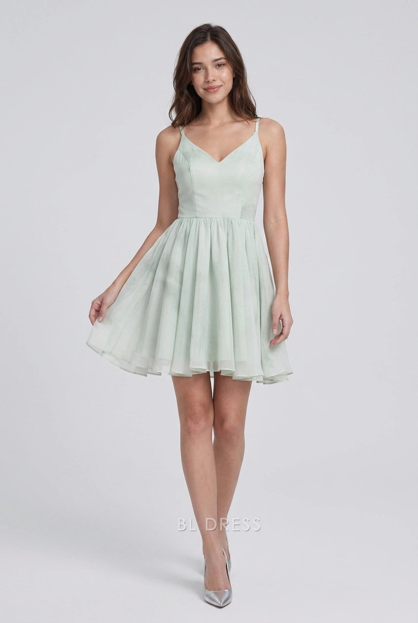 Charming A-Line V-Neck Sleeveless Pleated Mint Green Short Homecoming Dress Women's