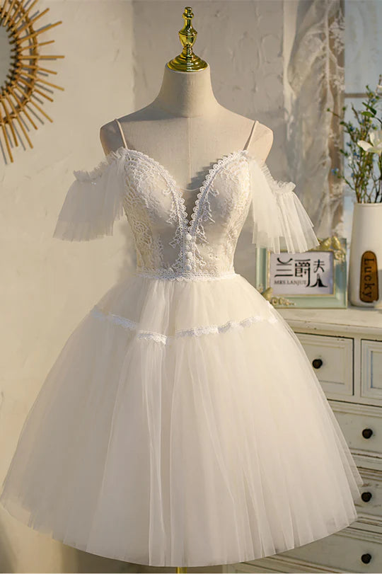 Elegant A-line plunging V-neck tulle straps short homecoming dress.