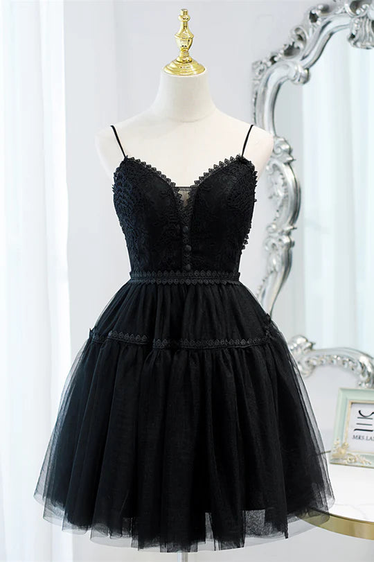 Side view of the A-line plunging V-neck tulle straps short homecoming dress.