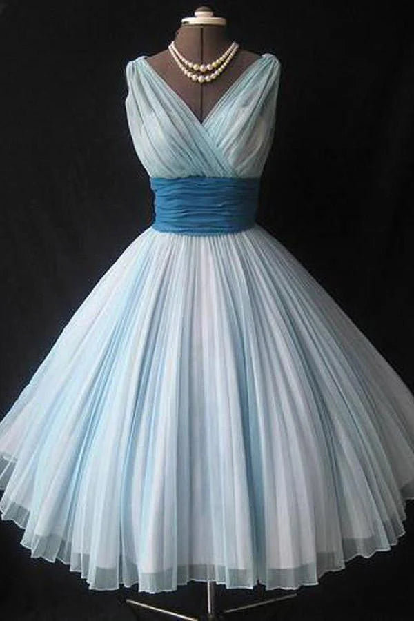 A-line chiffon vintage short homecoming dress in blue and pink.